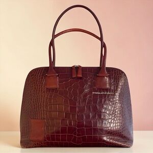 PIQUADRO Burgundy Croc-Embossed Leather Handbag / Work Tote